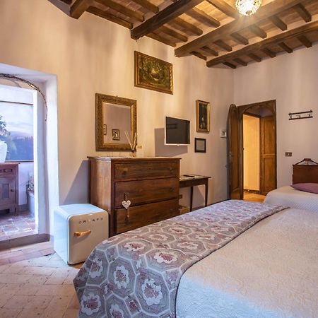 Guesthouse Da Idolina Dal 1946 Montalcino Exterior photo