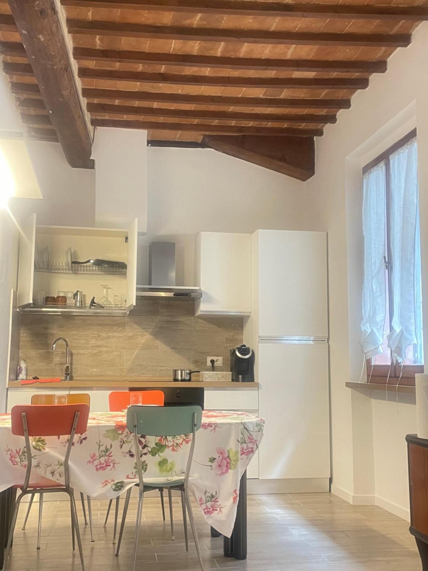 Guesthouse Da Idolina Dal 1946 Montalcino Room photo