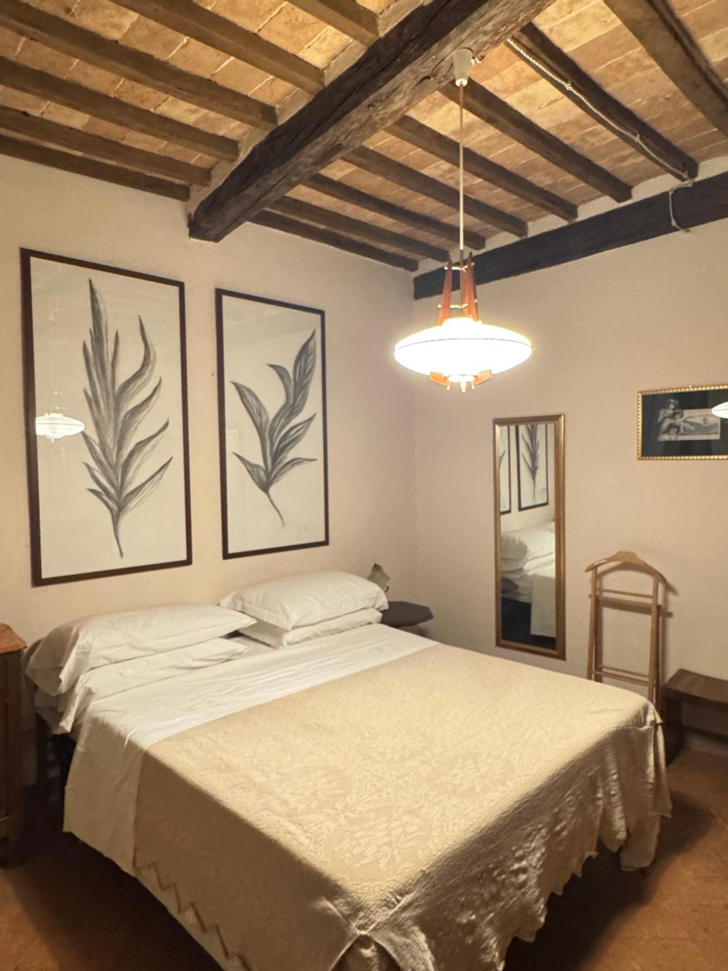 Guesthouse Da Idolina Dal 1946 Montalcino Exterior photo