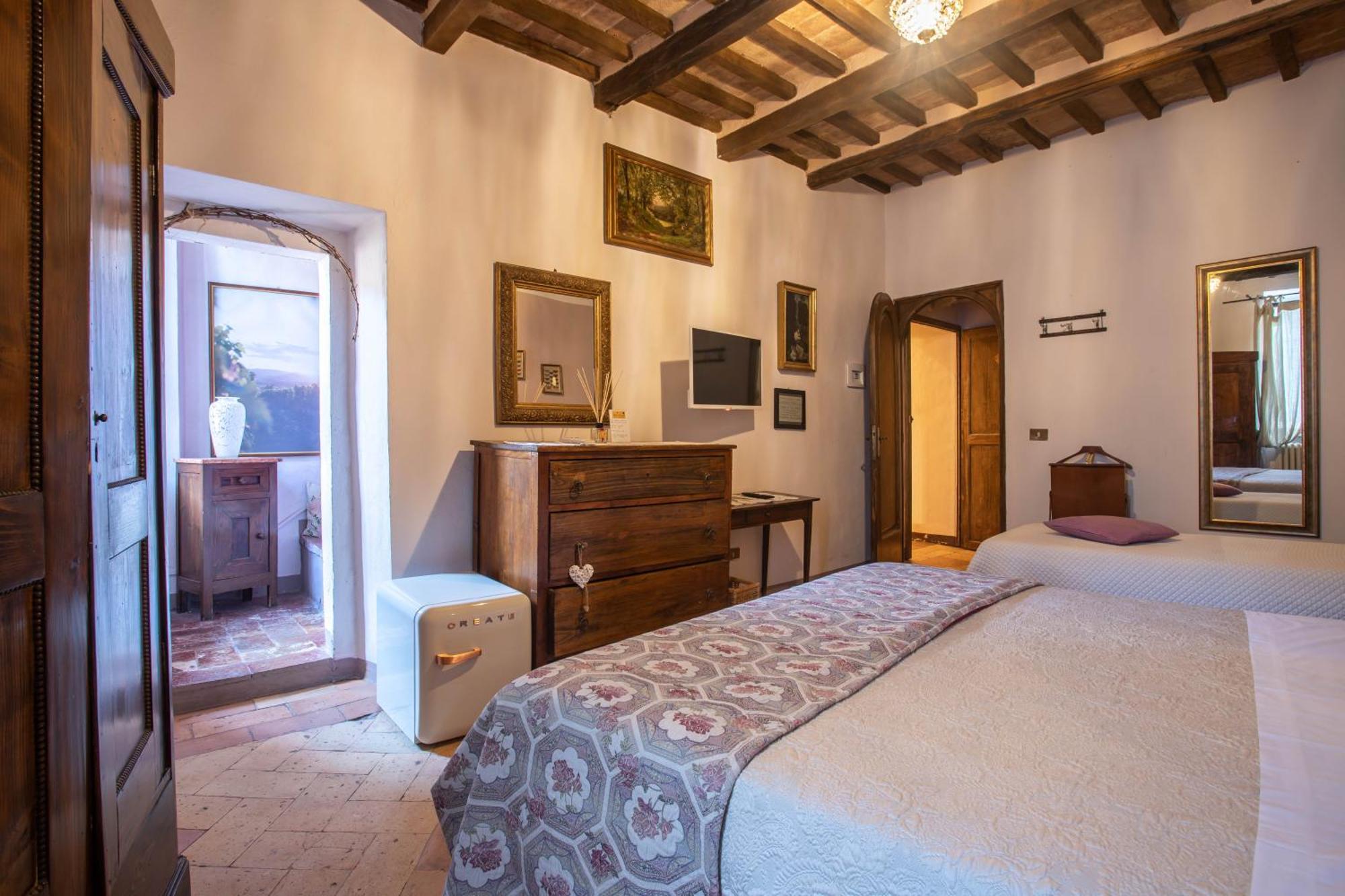 Guesthouse Da Idolina Dal 1946 Montalcino Exterior photo